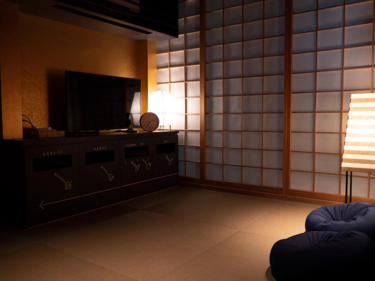 Ele Cabin Shinjuku Kabukicho — Photos 1